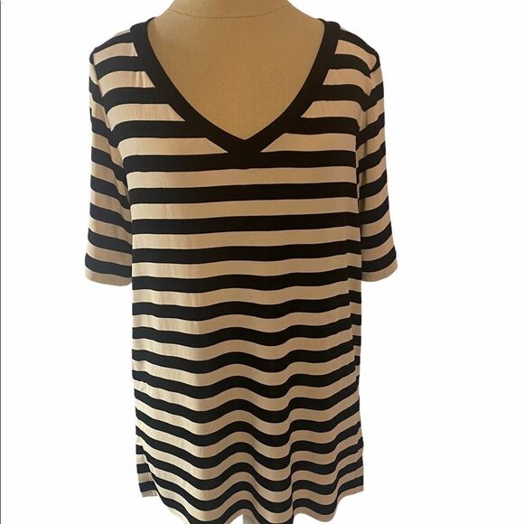 BCBG Max Azria Long Stripped Knit Stretch Top - Picture 7 of 16